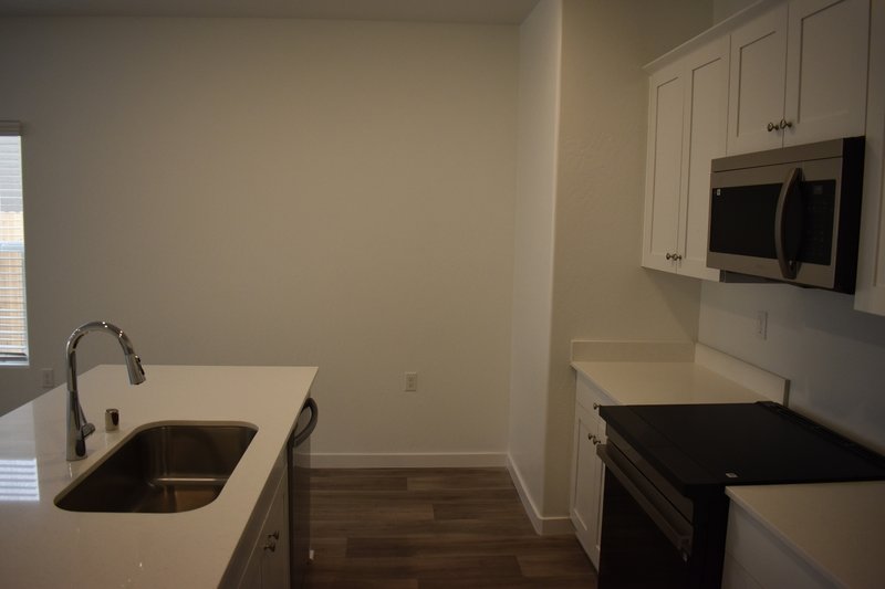 4470 North San Clemente Avenue property image