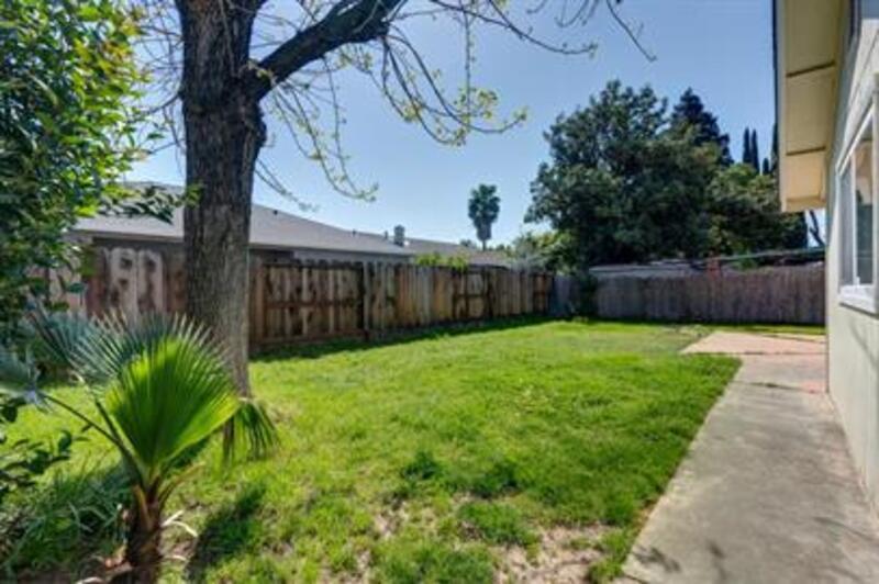 2768 Saratoga Avenue property image