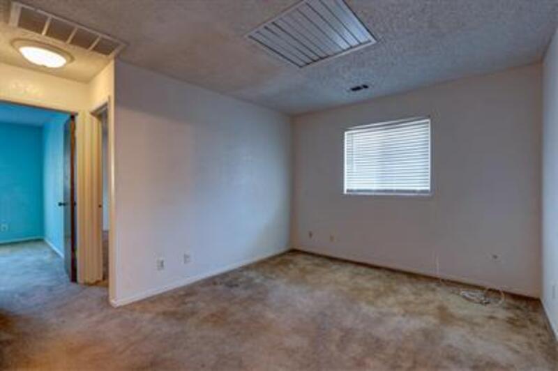 2768 Saratoga Avenue property image
