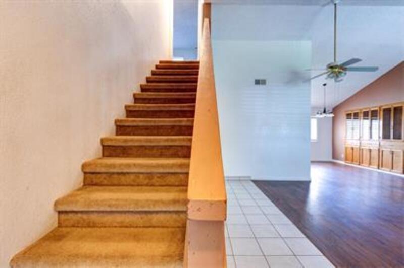 2768 Saratoga Avenue property image