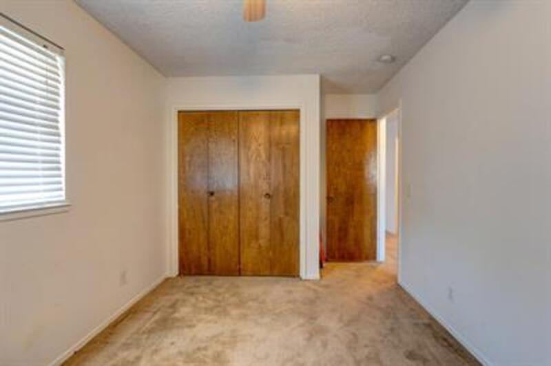 2768 Saratoga Avenue property image