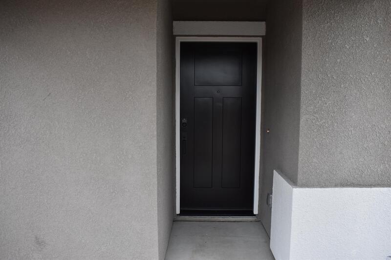 4523 Iris Court property image