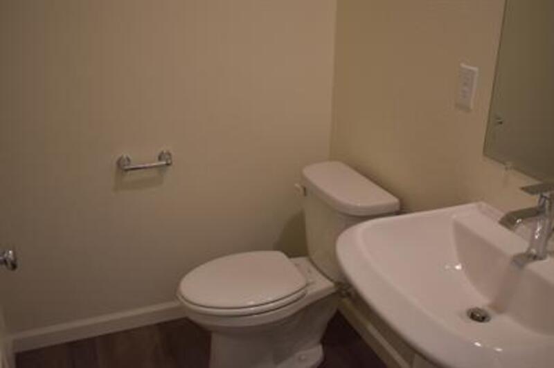 4523 Iris Court property image