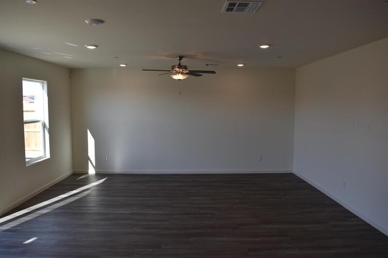 4523 Iris Court property image