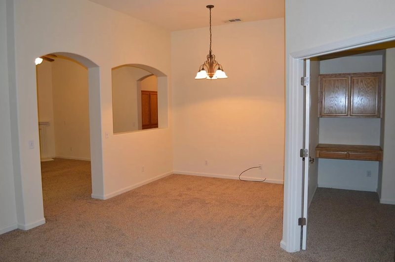 2860 Blue Oak Ct property image