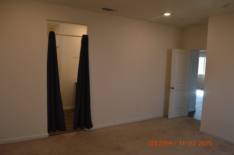 917 Somerset Way property image