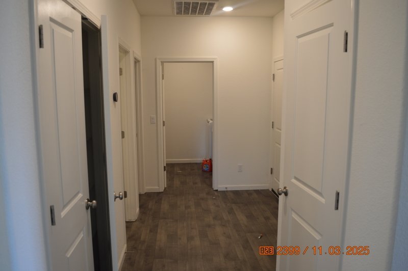 917 Somerset Way property image