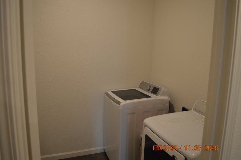 917 Somerset Way property image